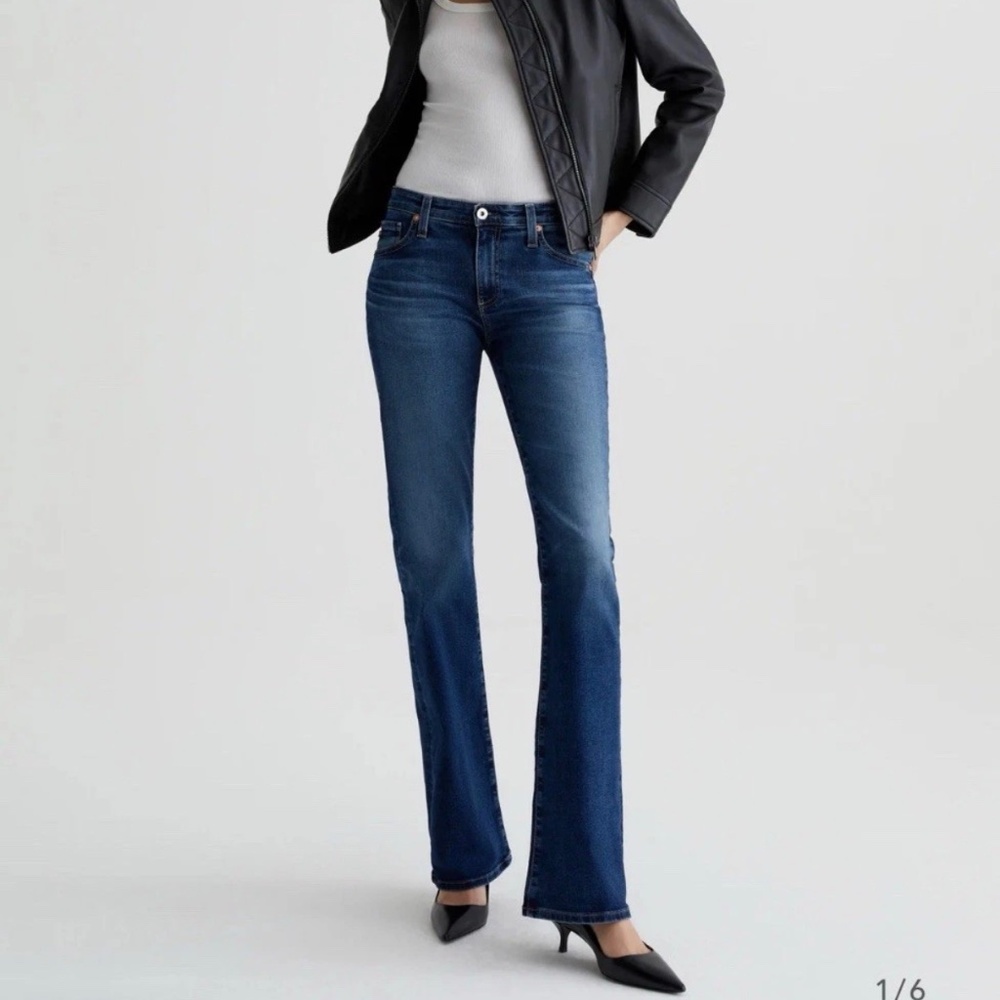*like new* AG Adriano Goldschmied Angel Bootcut Jeans Blue Denim
